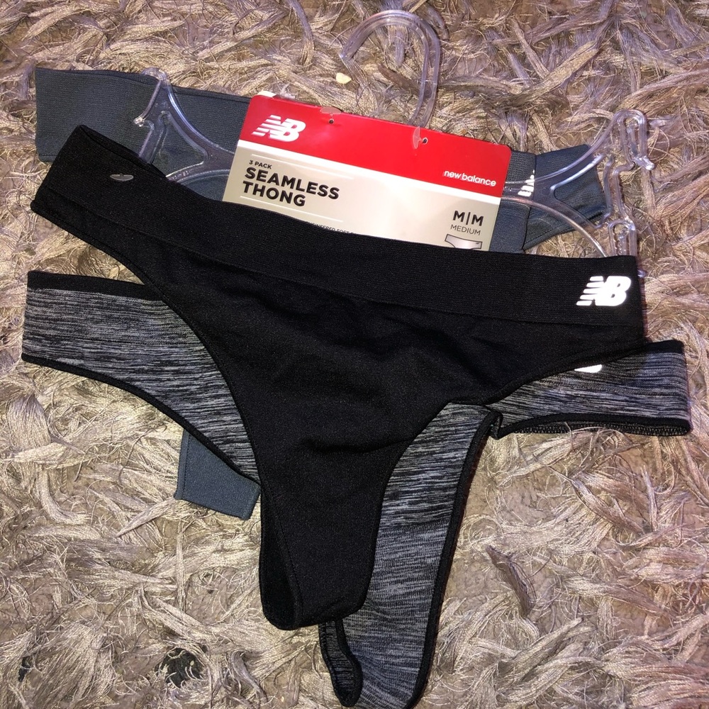 New balance seamless thong
